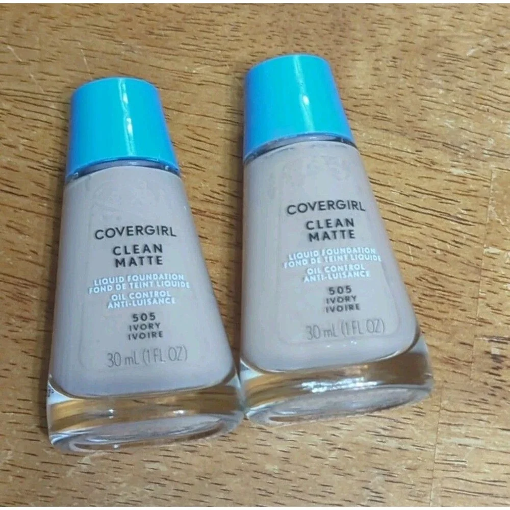 2x Covergirl Clean Mate Liquid Foundation 505 Ivory 1 fl oz New Oil Shine Free